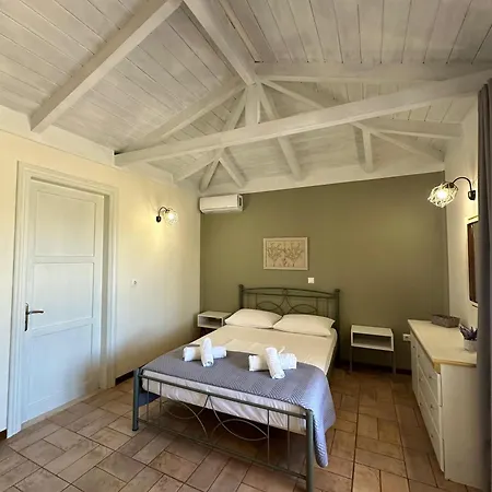 Casa Mare Agios Ioannis * Lefkada City